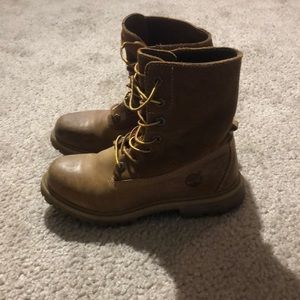 TIMBERLAND BOOTS